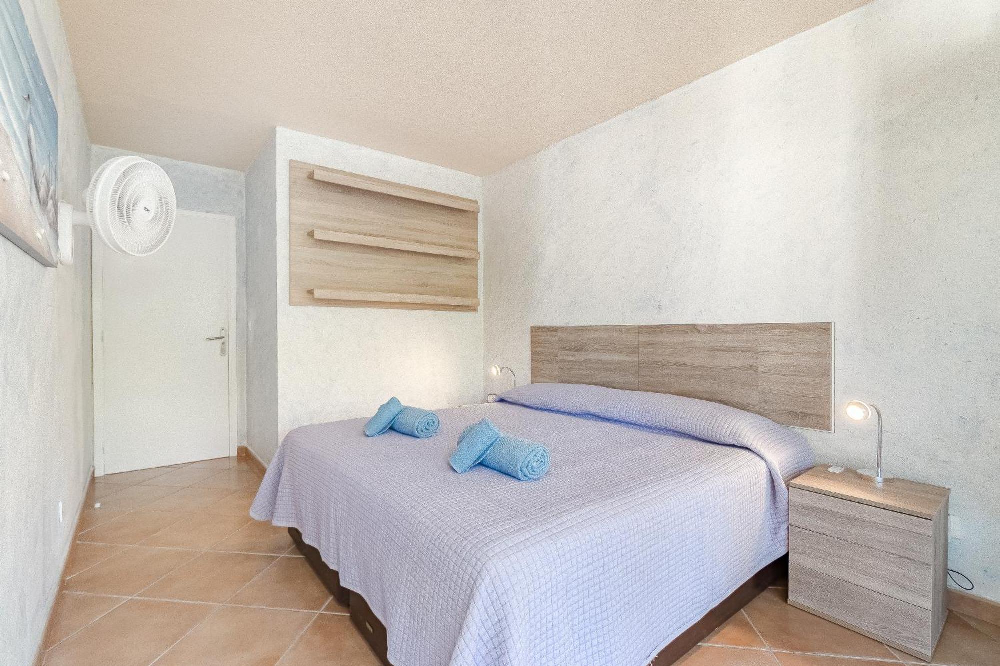 Apartment Lovely In