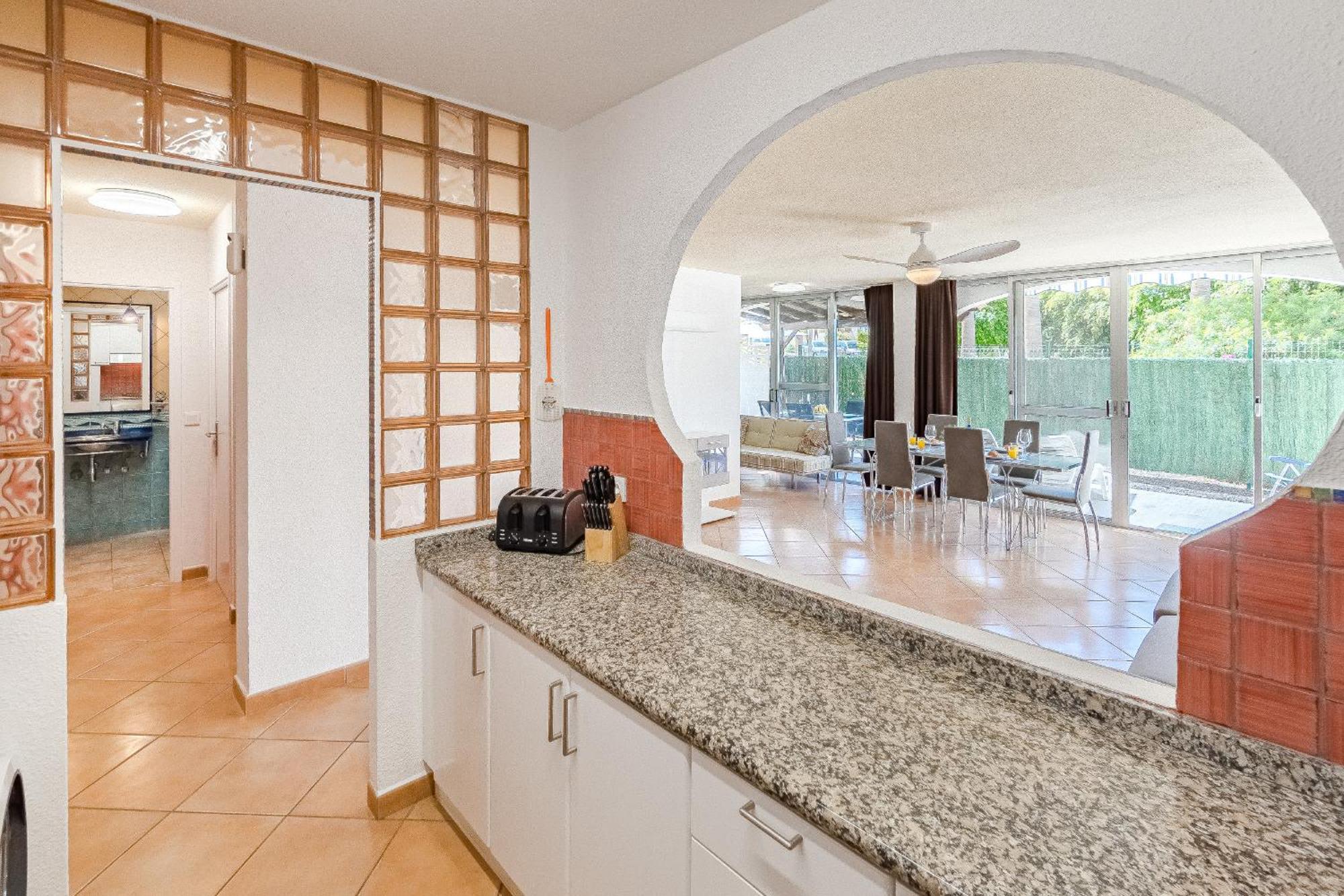 Lovely In Apartment Callao Salvaje